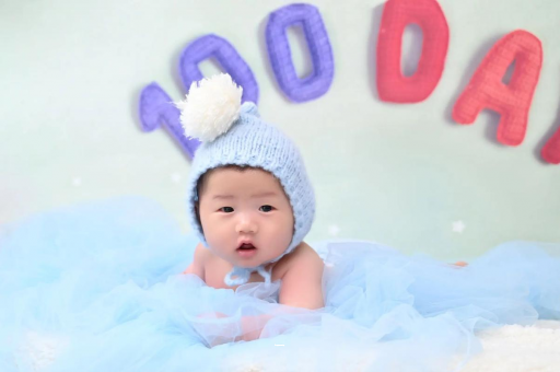 湘西三个月宝宝睡不踏实 湘西三个月宝宝睡不踏实